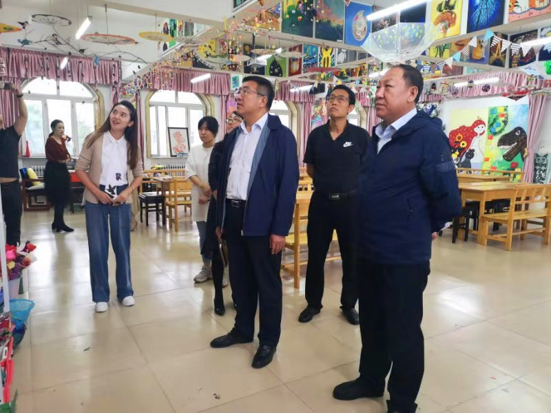 黨委書記麻昌杰同志深入教學(xué)一線實(shí)地調(diào)研