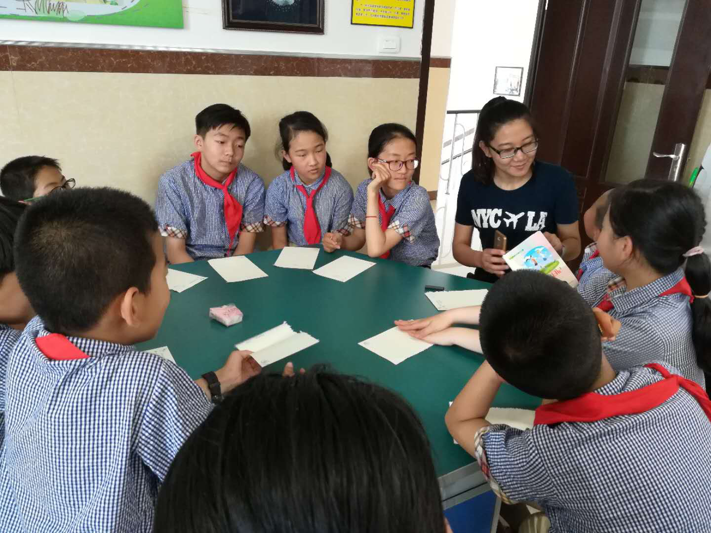 關(guān)愛(ài)留守兒童　攜手共同成長(zhǎng)