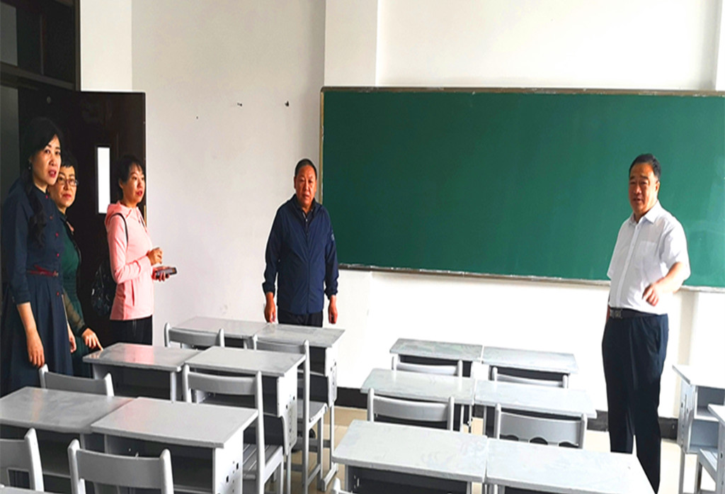 迎接新學(xué)期_開啟新征程——新學(xué)期“標(biāo)準(zhǔn)化教室”聯(lián)合大檢查
