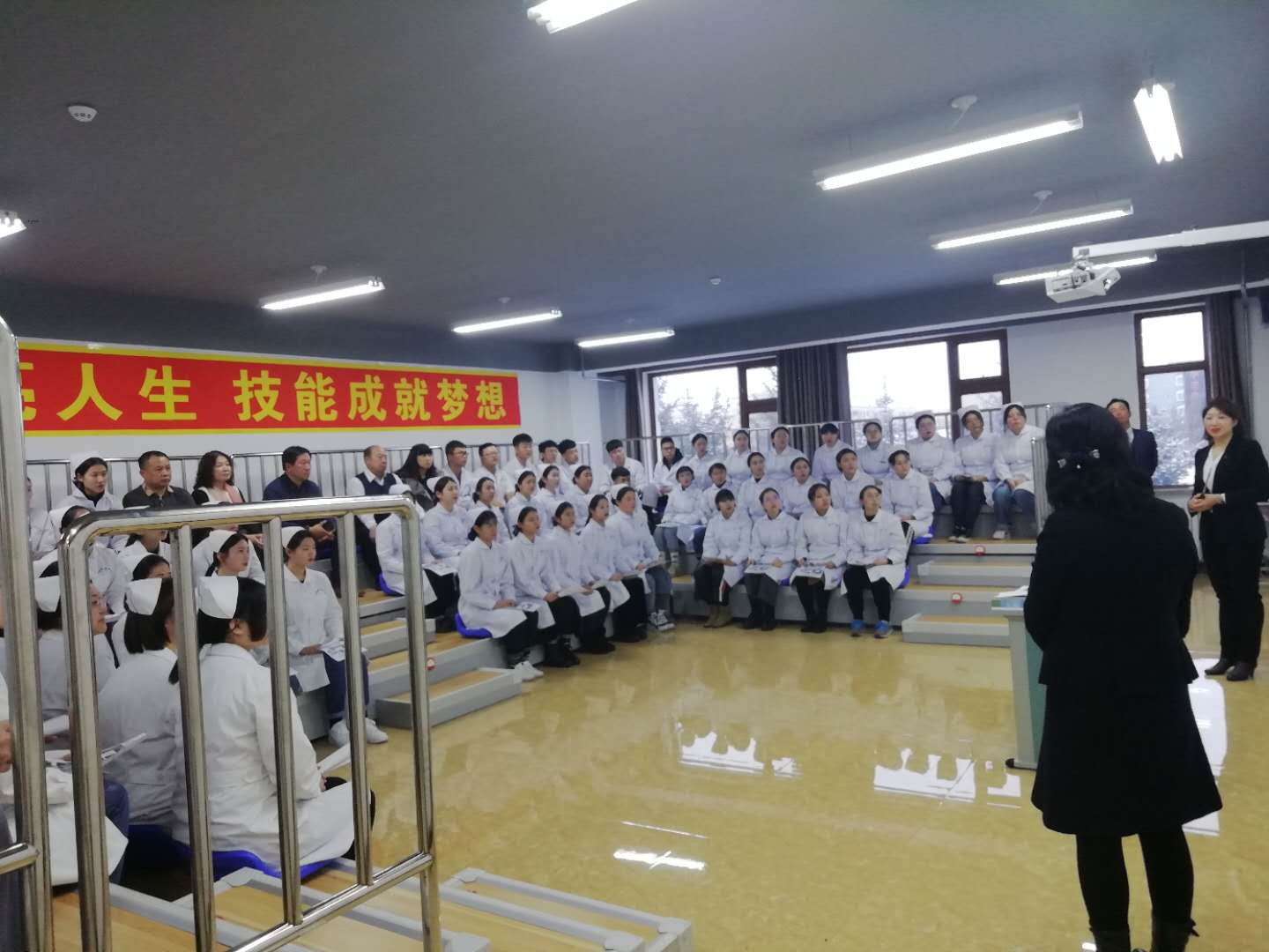 學(xué)生赴日留學(xué)交流促進(jìn)會