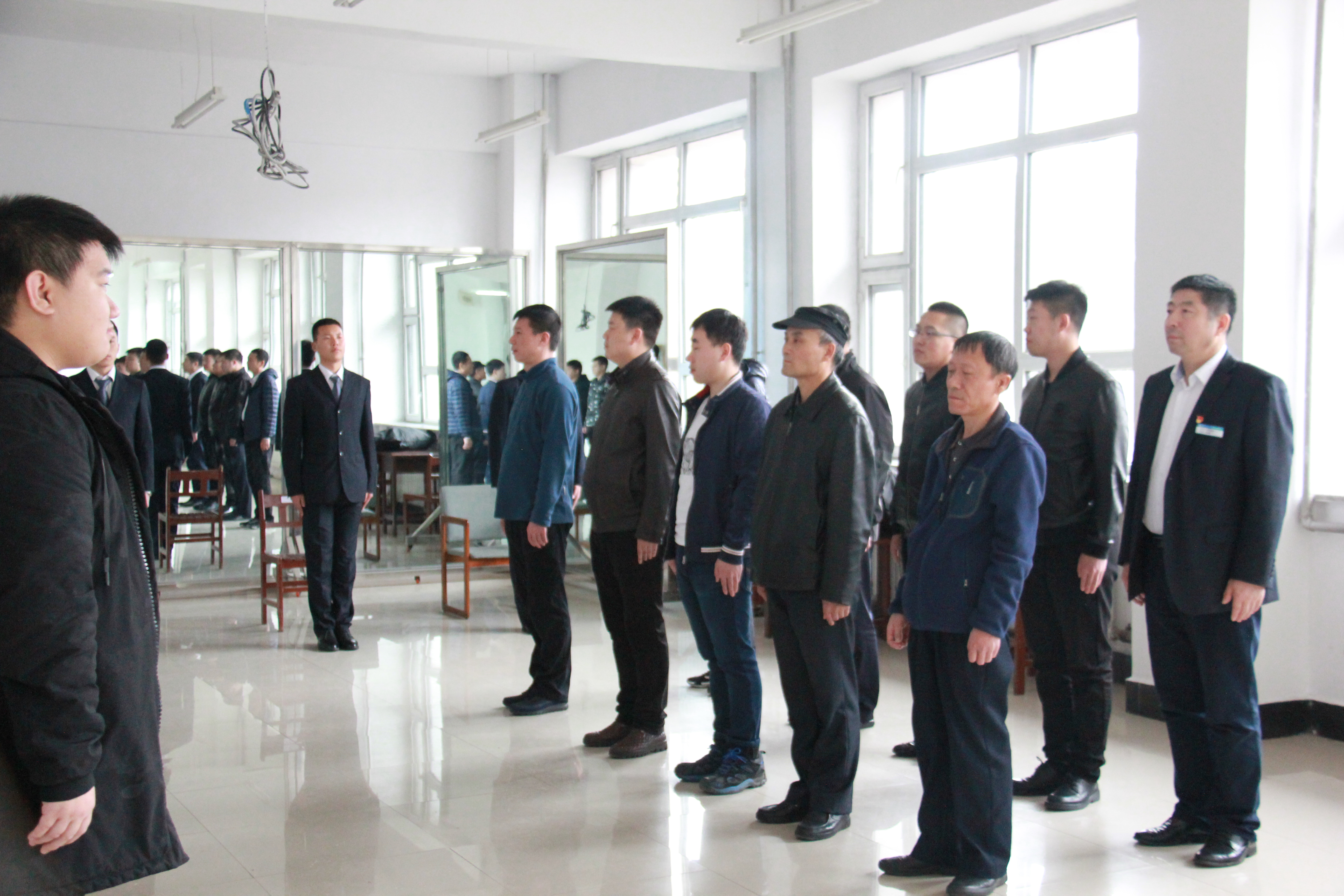 我院為伊春市行政資源中心進(jìn)行政務(wù)禮儀培訓(xùn)