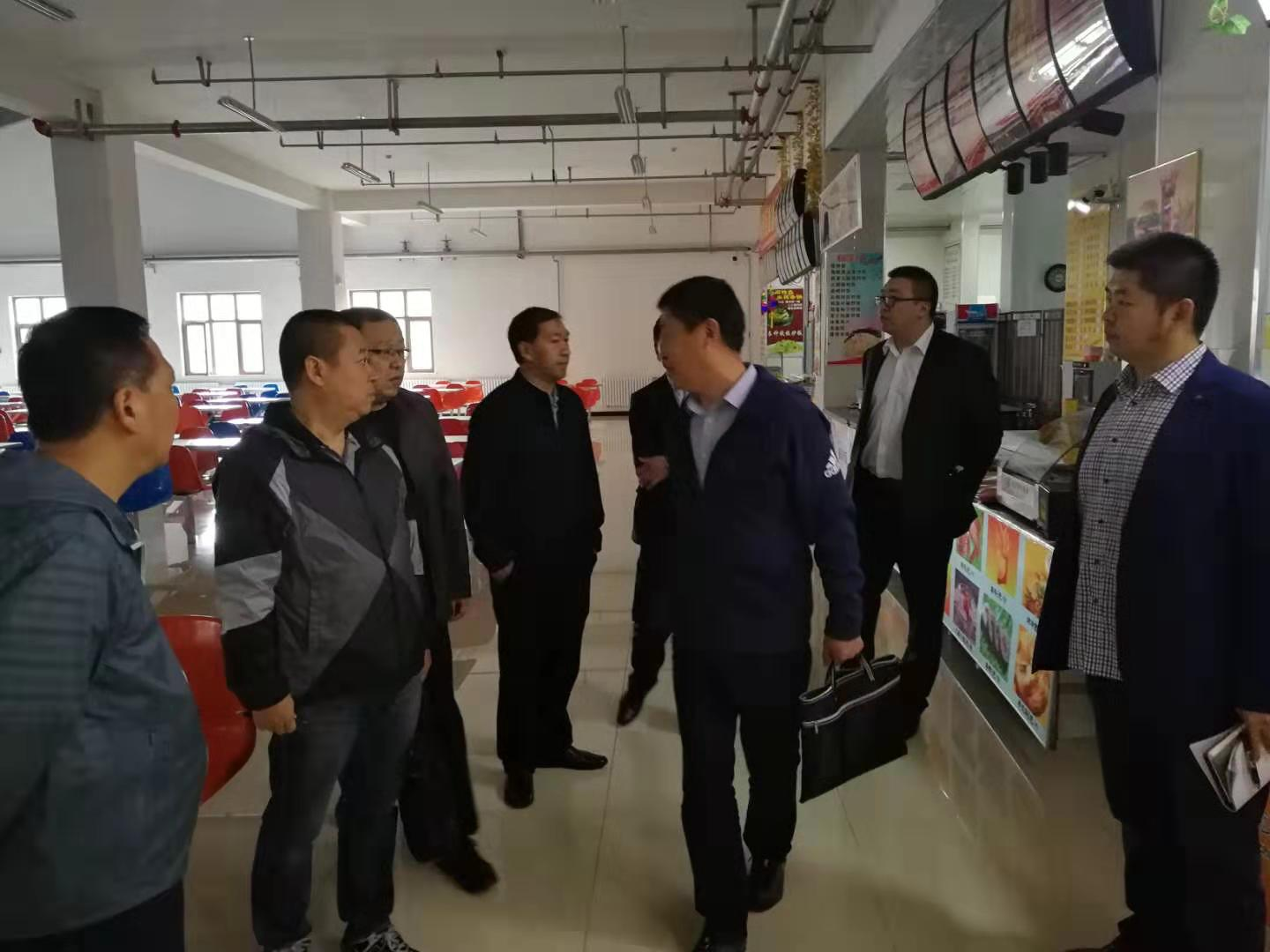 省教育廳與公安廳聯(lián)合督查組來(lái)我校開展學(xué)校安全大督查