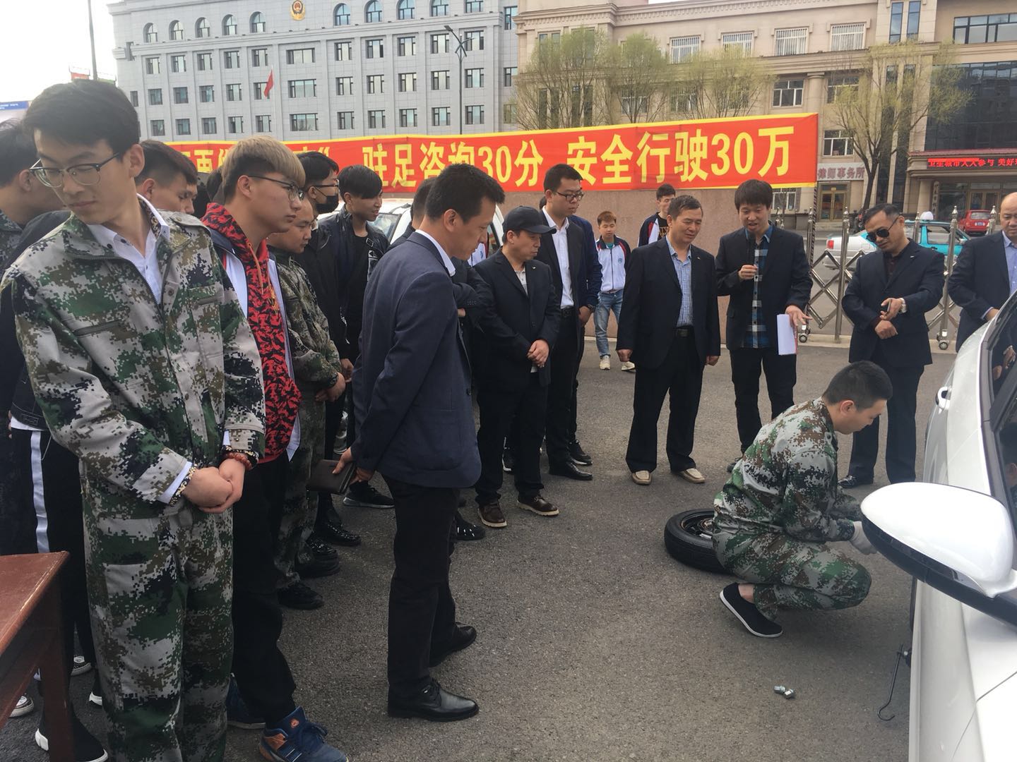 2018年職業(yè)教育活動(dòng)周報(bào)道 2018年職業(yè)教育活動(dòng)周報(bào)道