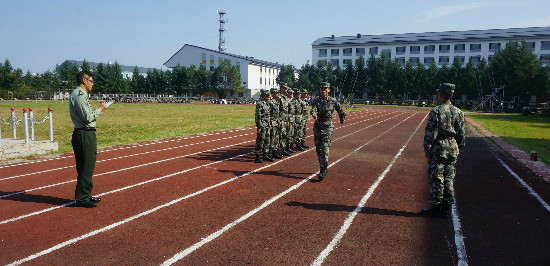 黑龍江省軍區(qū)學(xué)生軍訓(xùn)工作辦公室到校開展2018年自訓(xùn)高校軍訓(xùn)教官崗前考核 黑龍江省軍區(qū)學(xué)生軍訓(xùn)工作辦公室到校開展2018年自訓(xùn)高校軍訓(xùn)教官崗前考核