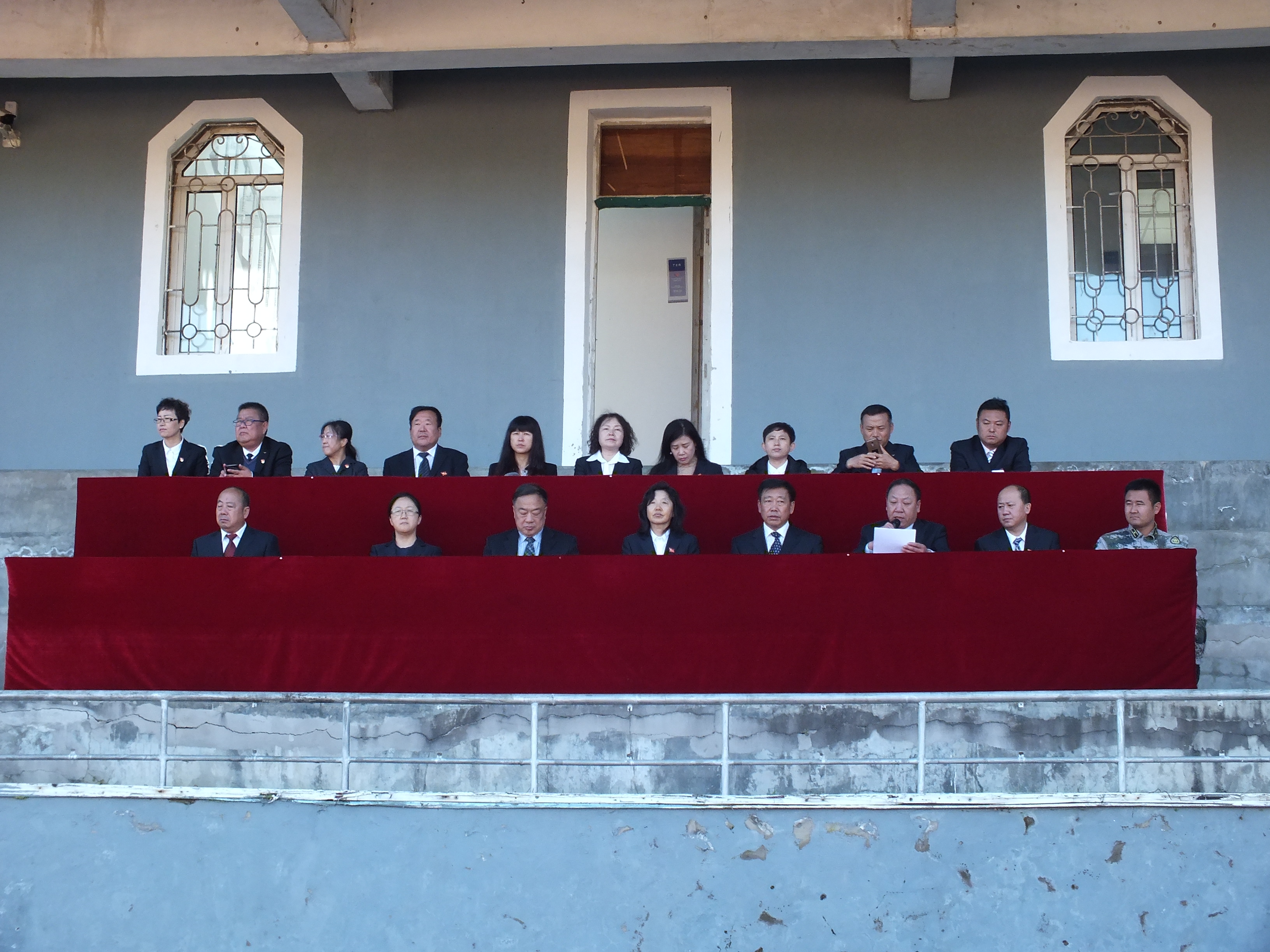 我校舉行2019級(jí)新生軍訓(xùn)總結(jié)表彰大會(huì)