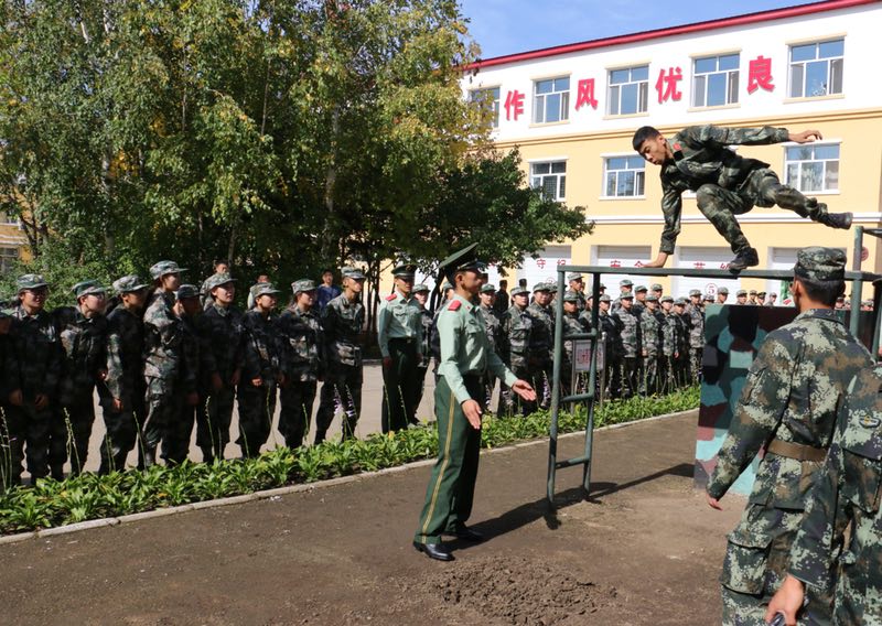 我院舉辦“全民國(guó)防教育日”系列活動(dòng) 我院舉辦“全民國(guó)防教育日”系列活動(dòng)