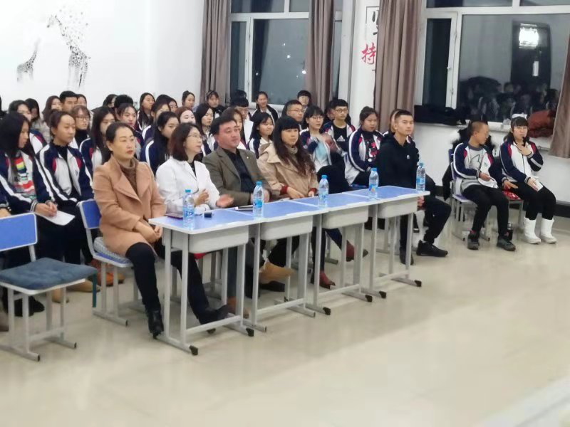 醫(yī)學(xué)檢驗專業(yè)學(xué)生見習(xí)匯報會