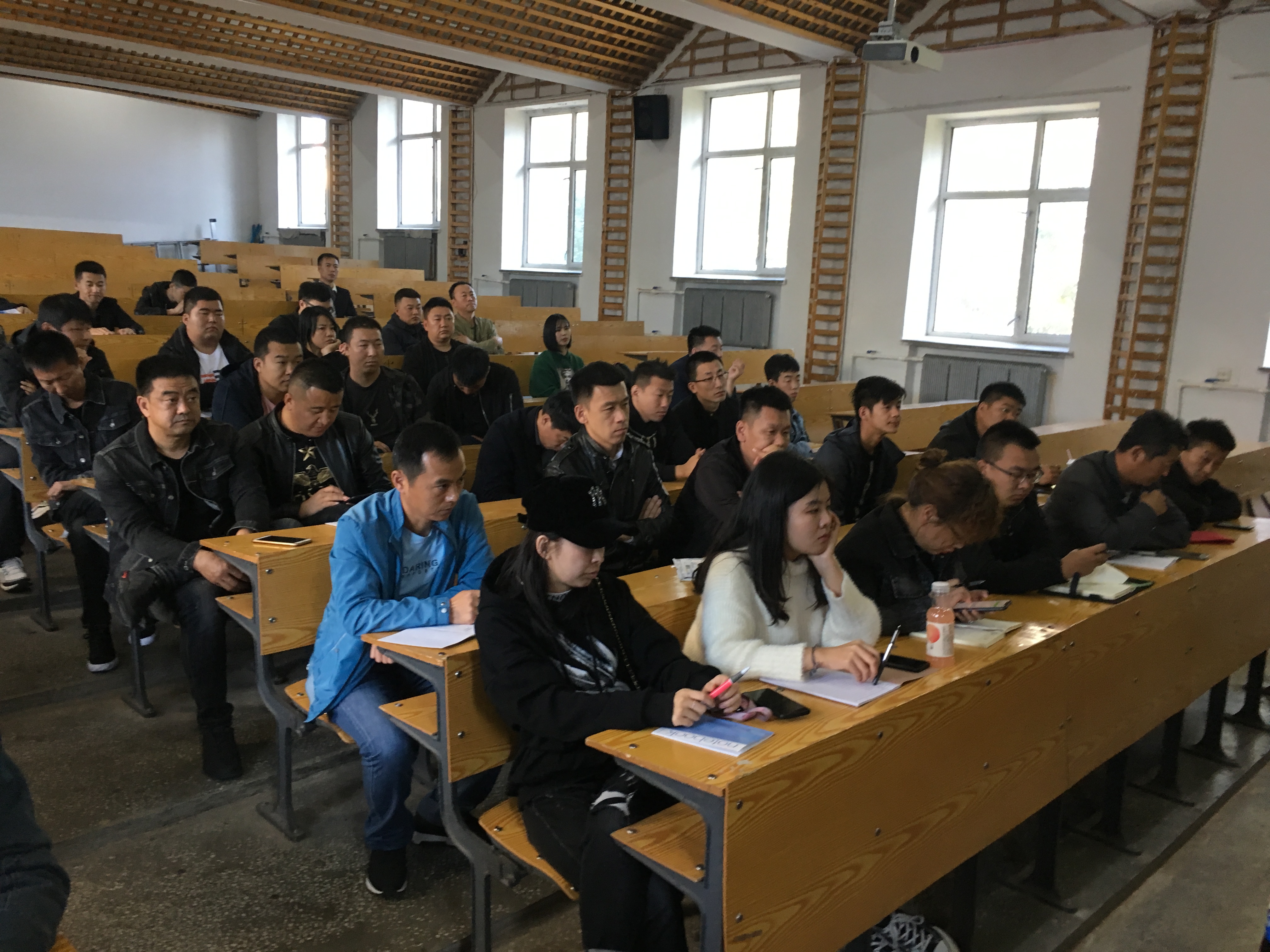 計(jì)算機(jī)應(yīng)用技術(shù)學(xué)院高職專項(xiàng)擴(kuò)招入學(xué)