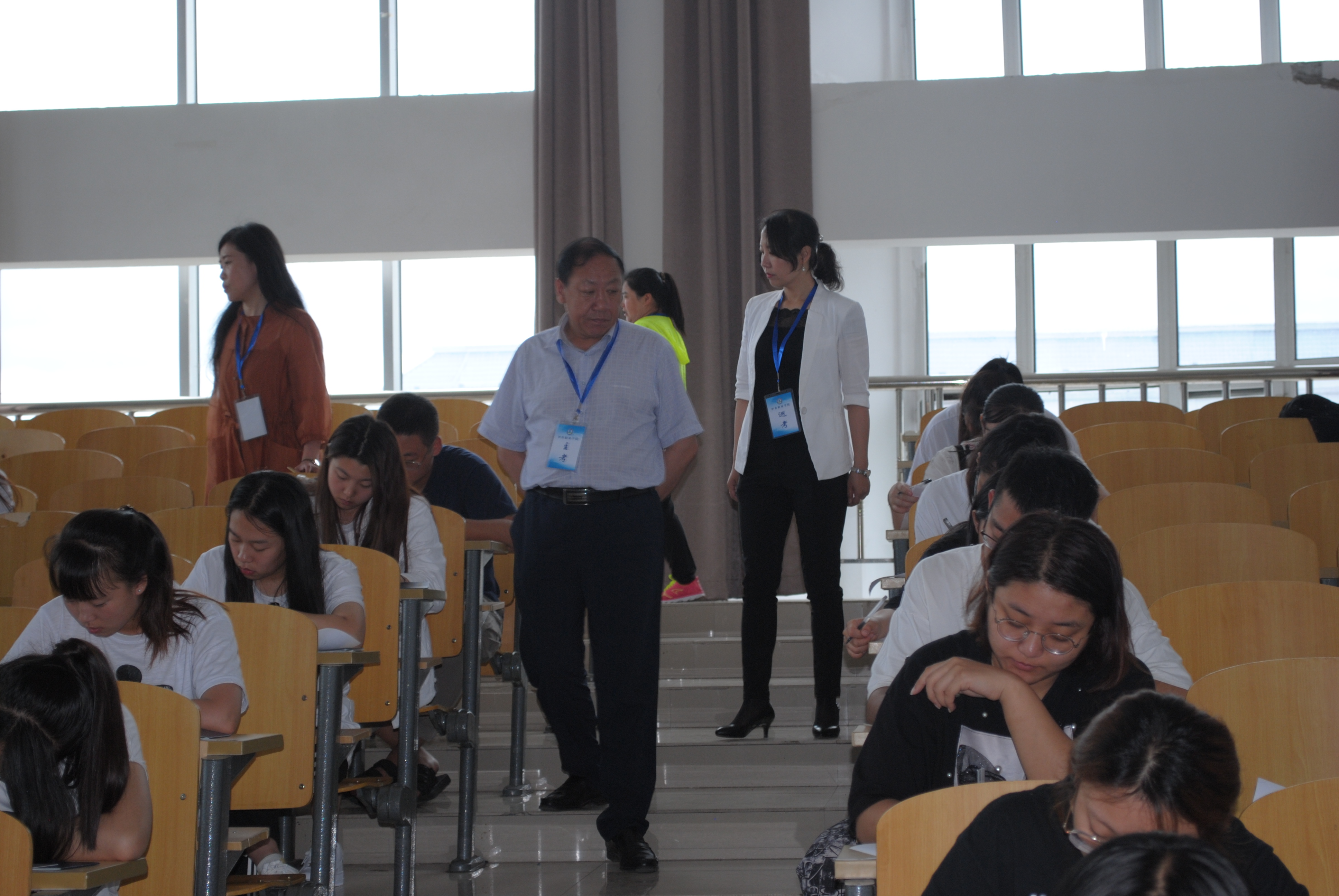 伊春職業(yè)學(xué)院2017—2018學(xué)年第二學(xué)期期末考試工作