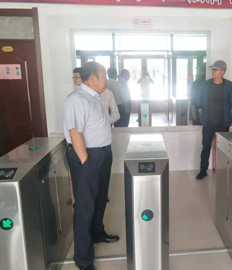 我院開(kāi)展暑假前安全綜合大檢查