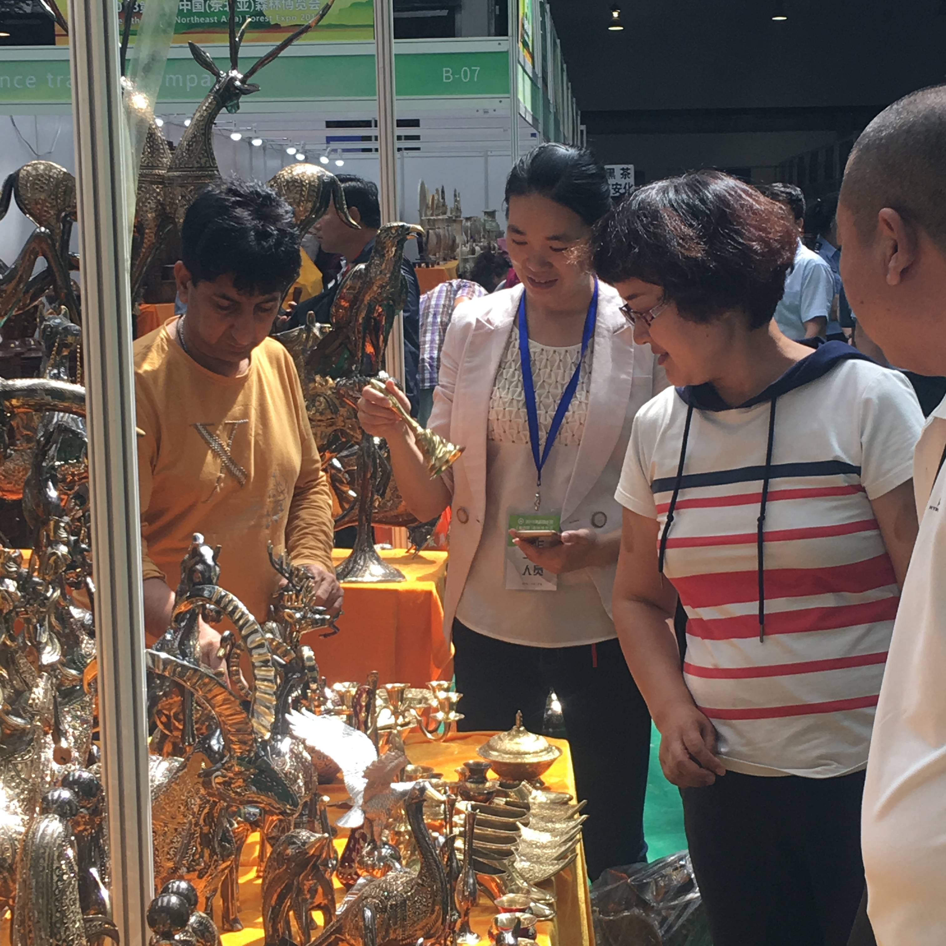 基礎教育學院師生為2018第五屆中國(東北亞)森林博覽會提供英語翻譯和志愿服務工作 基礎教育學院師生為2018第五屆中國(東北亞)森林博覽會提供英語翻譯和志愿服務工作