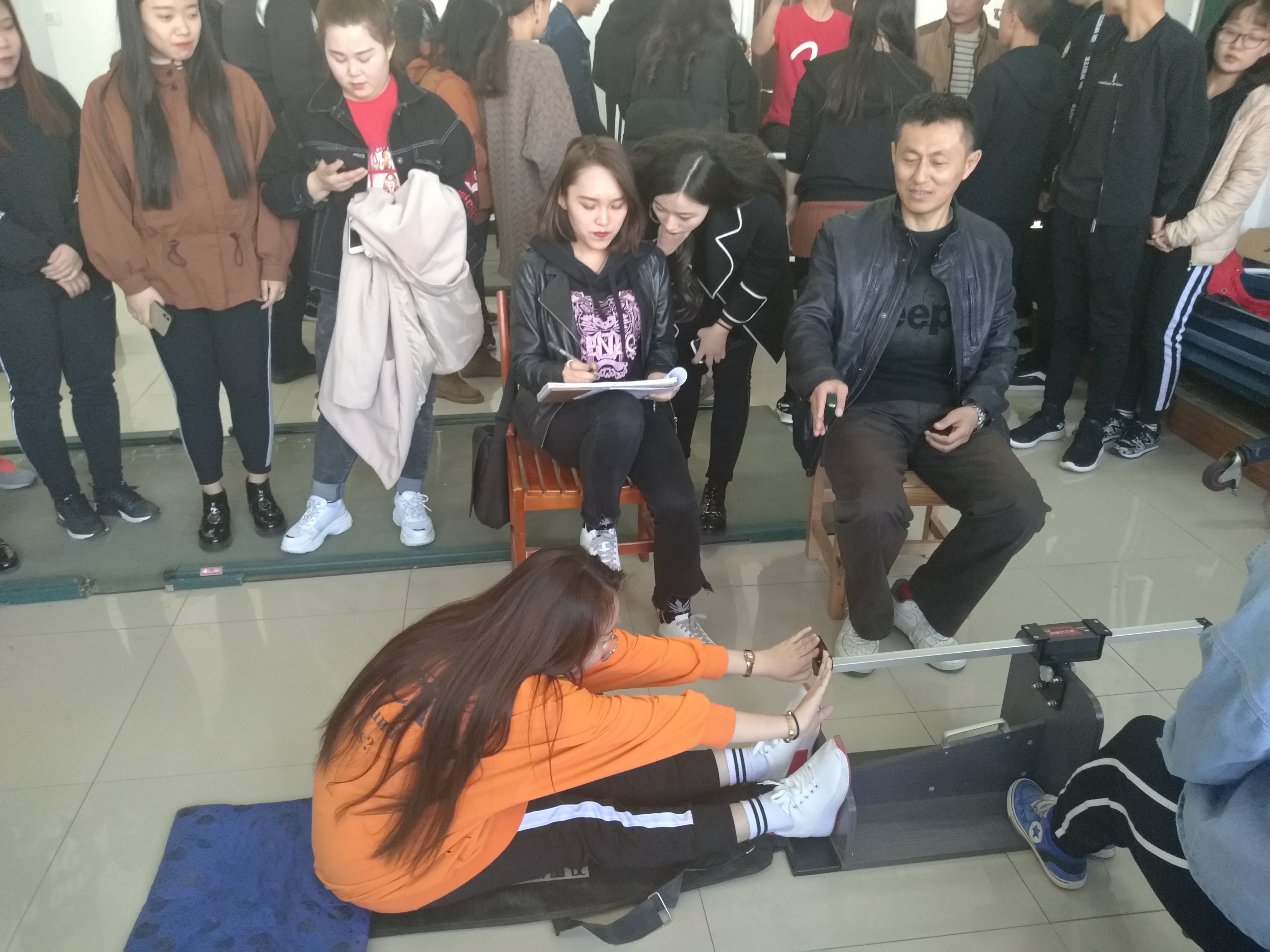 我院2018年度學(xué)生體質(zhì)健康測試工作順利開展 我院2018年度學(xué)生體質(zhì)健康測試工作順利開展