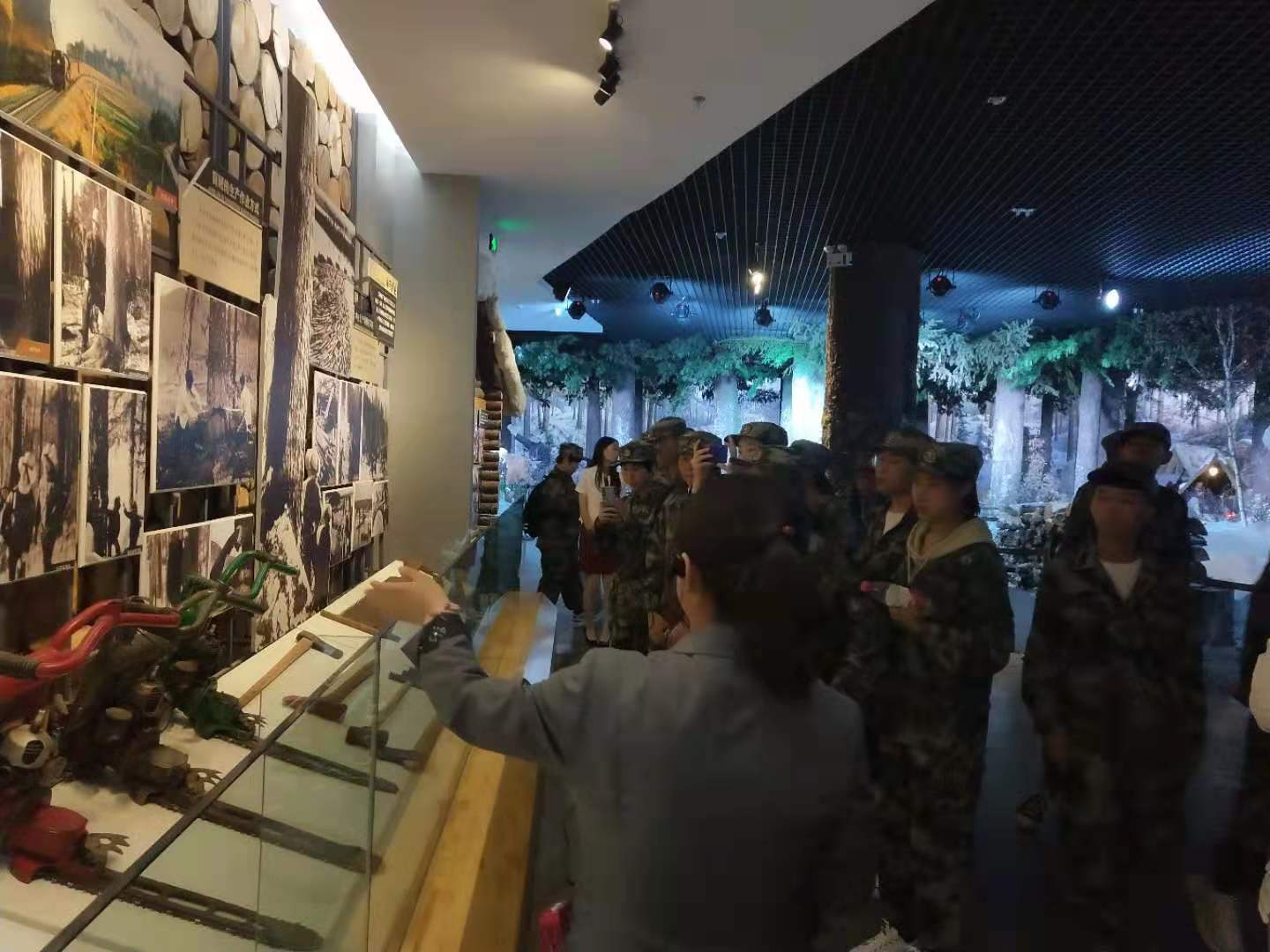 愛(ài)上一座城——新生入學(xué)教育第一課